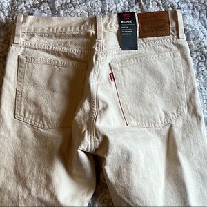 Levi’s Wedgie Icon Fit Jeans